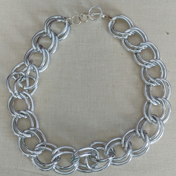 Jewelry - Necklace